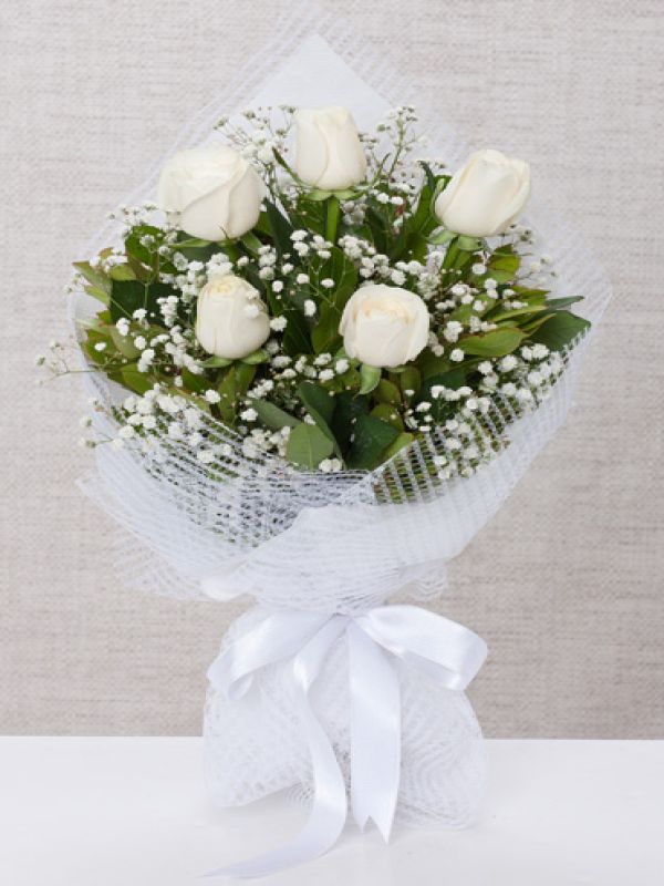  Erzurum  Çiçek - 5 Beyaz Gül