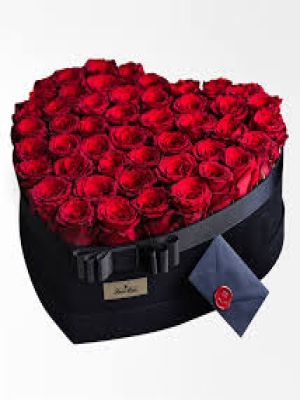  Erzurum  Çiçek - Kalp Kutu Güller