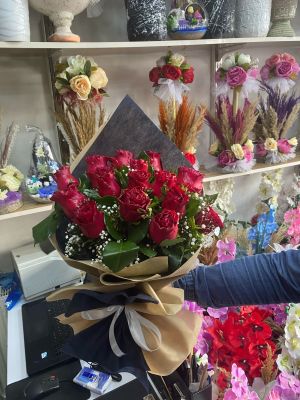  Erzurum Çiçek Gönder - 16 Adet Kırmızı Gül