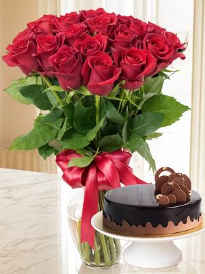  Erzurum  Çiçek - Cam Vazoda 20 Adet Gül ve Pasta